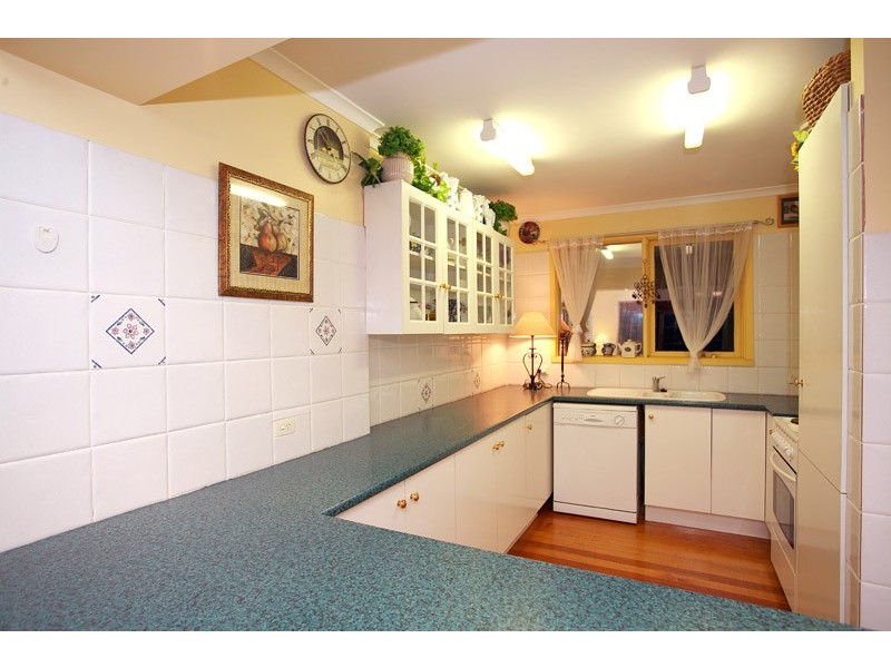 30 Eucalypt Avenue, Templestowe Lower VIC 3107