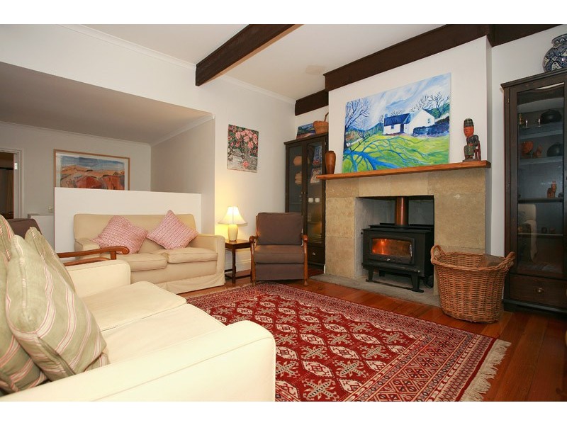 22 Angus Avenue, Ringwood East VIC 3135