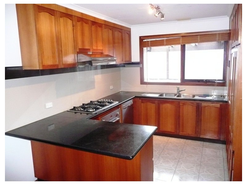 9 Montreal Drive, Doncaster East VIC 3109