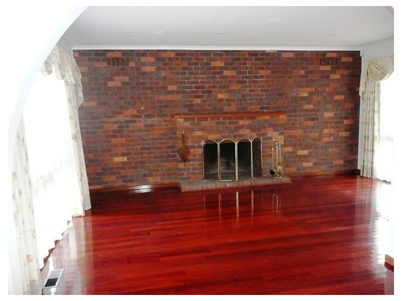 9 Montreal Drive, Doncaster East VIC 3109