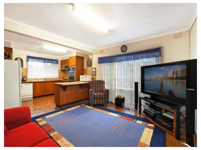 85 Dellfield Drive, Templestowe Lower VIC 3107