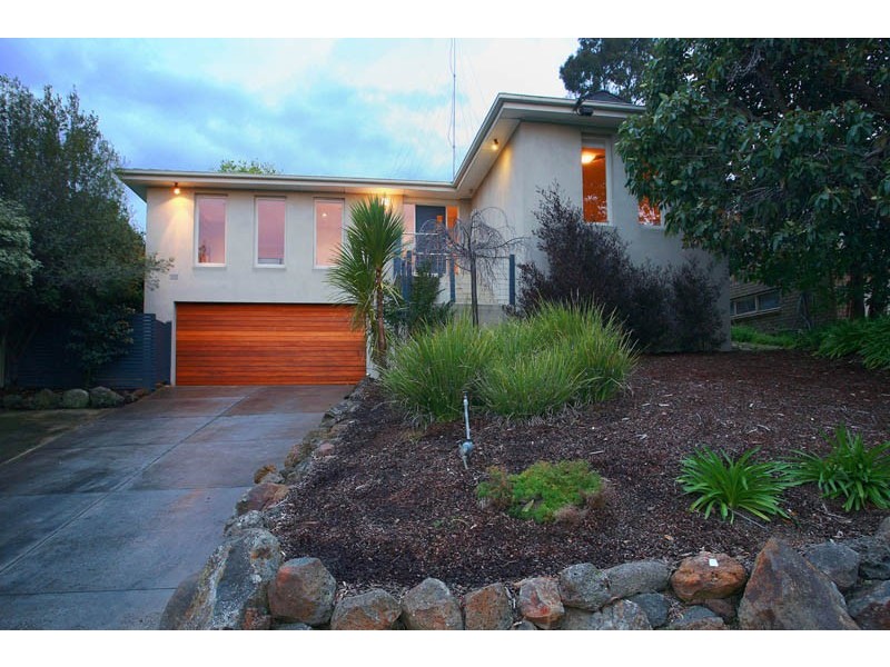 4 Stradmore Avenue, Templestowe VIC 3106