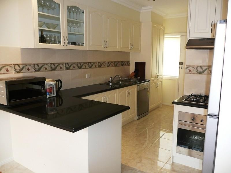 6 Honni Mews, Doncaster East VIC 3109