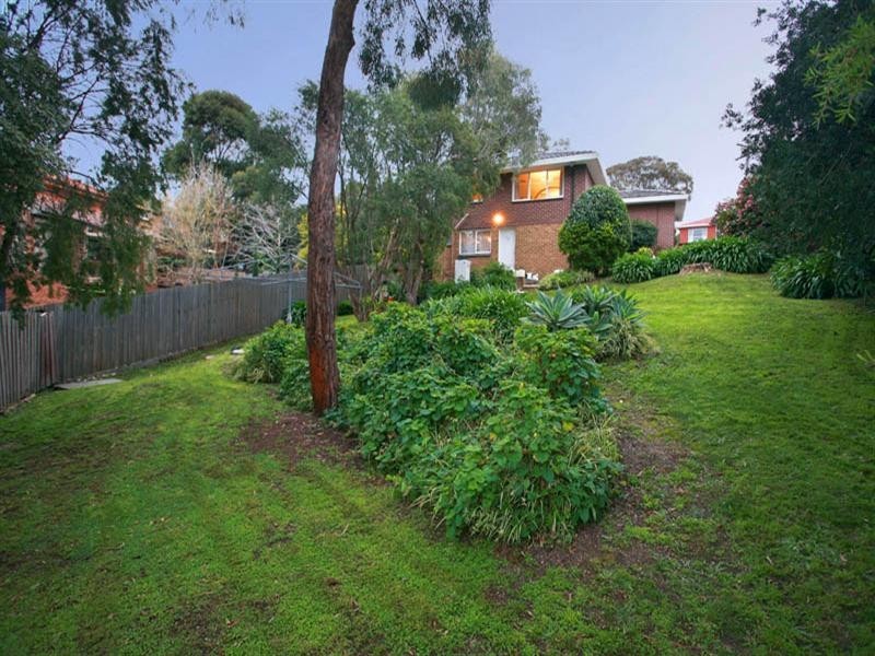 5 Tiffany Court, Doncaster VIC 3108