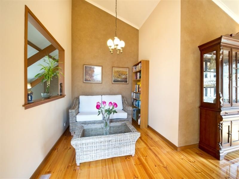 19 Fielding Way, Templestowe VIC 3106