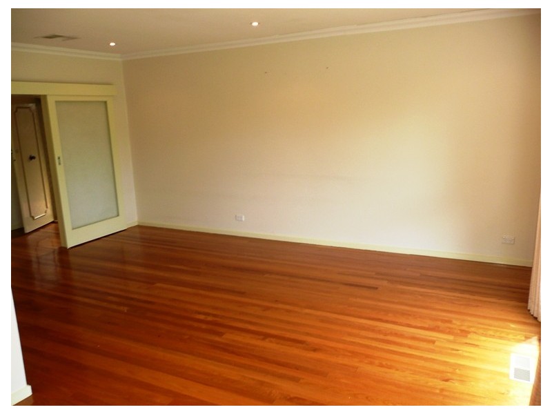 6 Phoenix Court, Doncaster East VIC 3109