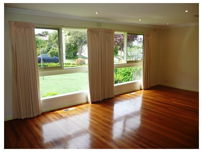 6 Phoenix Court, Doncaster East VIC 3109