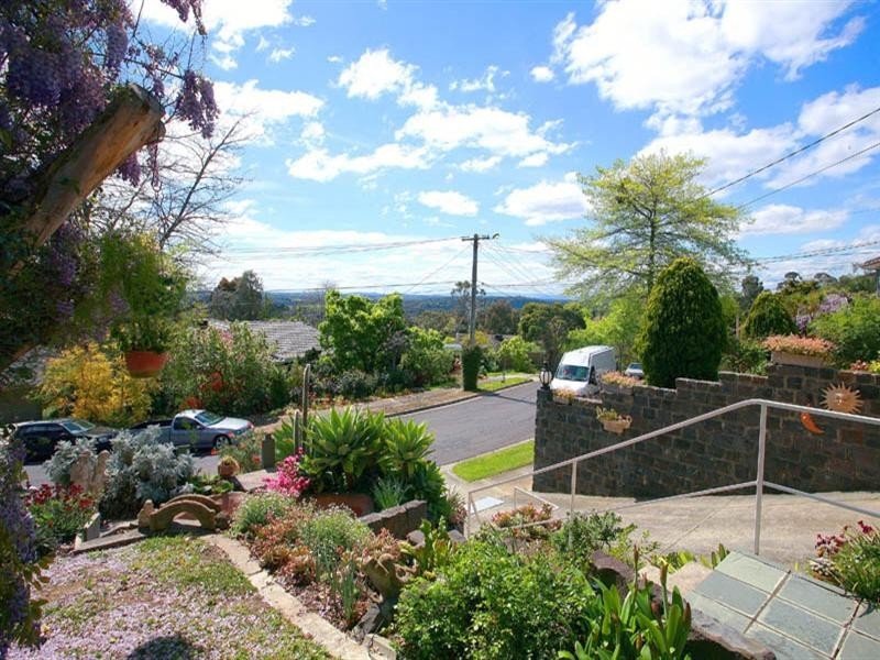 31 Gidgee Avenue, Templestowe Lower VIC 3107