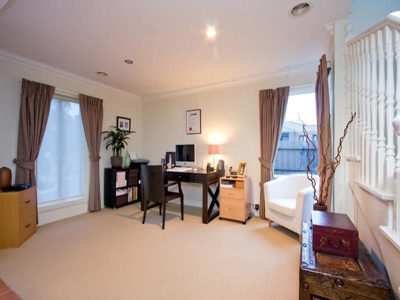 12 Shirvington Place, Donvale VIC 3111