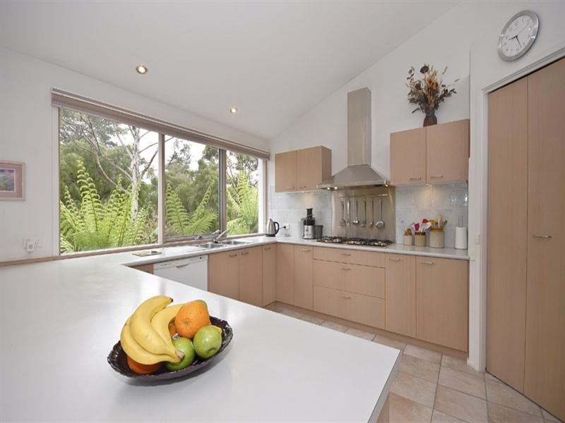 55 Vasey Concourse, Croydon VIC 3136