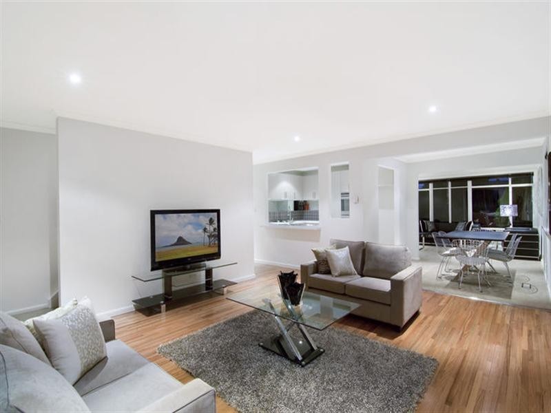 18 Kanooka Avenue, Templestowe Lower VIC 3107