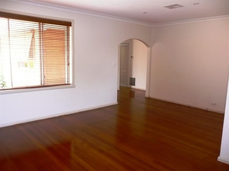 1 Murphy Road, Doncaster East VIC 3109