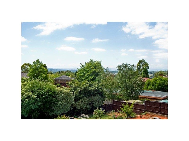 239 Serpells Road, Templestowe VIC 3106