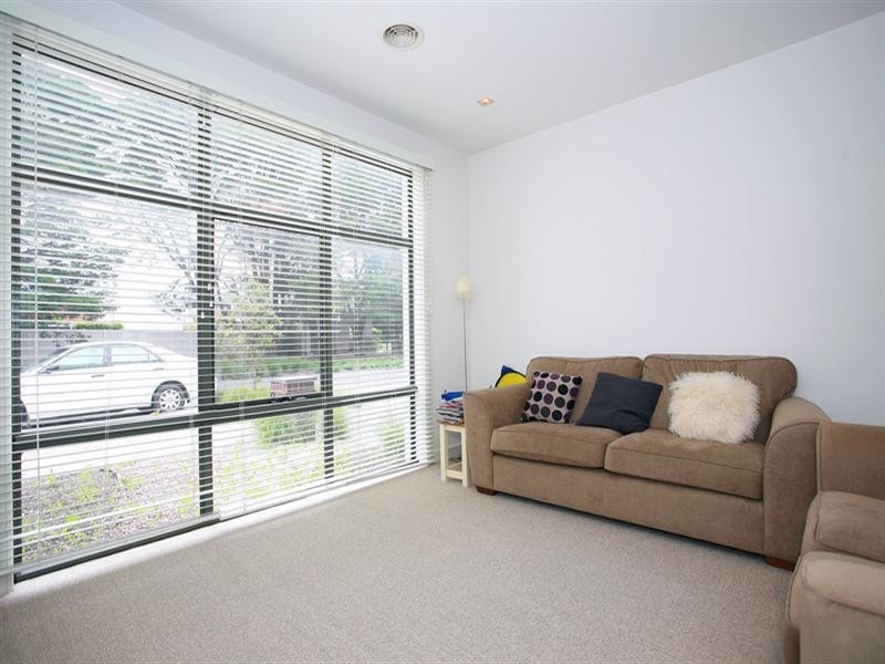 14 Waverley Park Drive, Mulgrave VIC 3170
