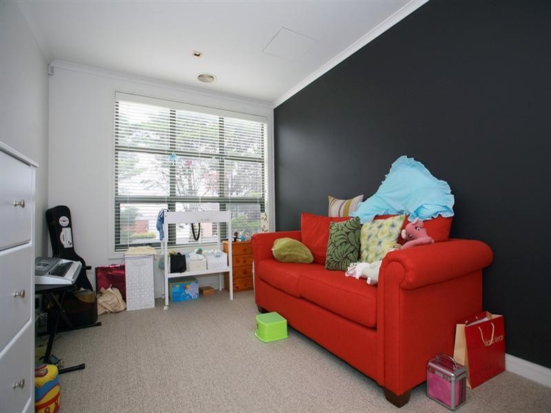 14 Waverley Park Drive, Mulgrave VIC 3170