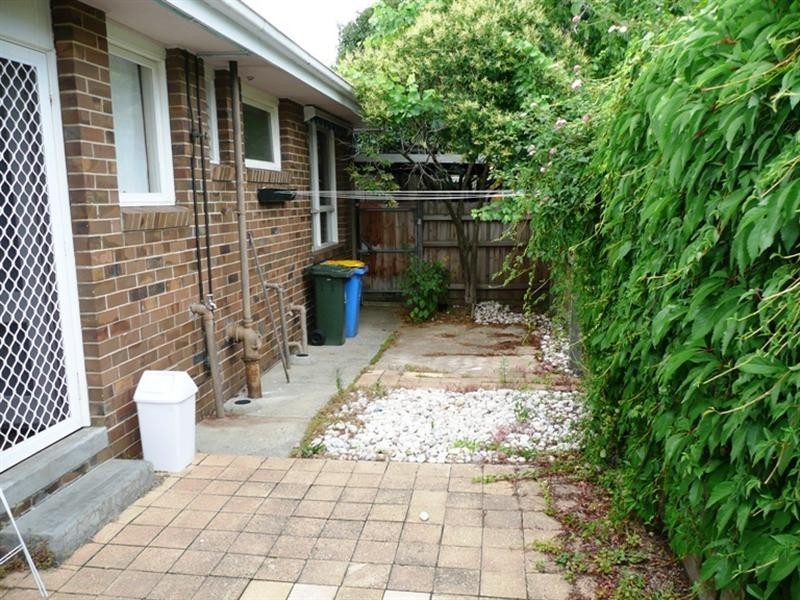2/124 Canterbury Road, Canterbury VIC 3126
