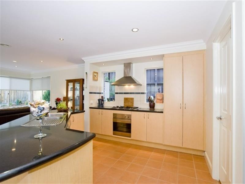 12 Shirvington Place, Donvale VIC 3111