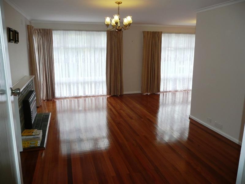 28 Scarlett Ash Drive, Templestowe Lower VIC 3107