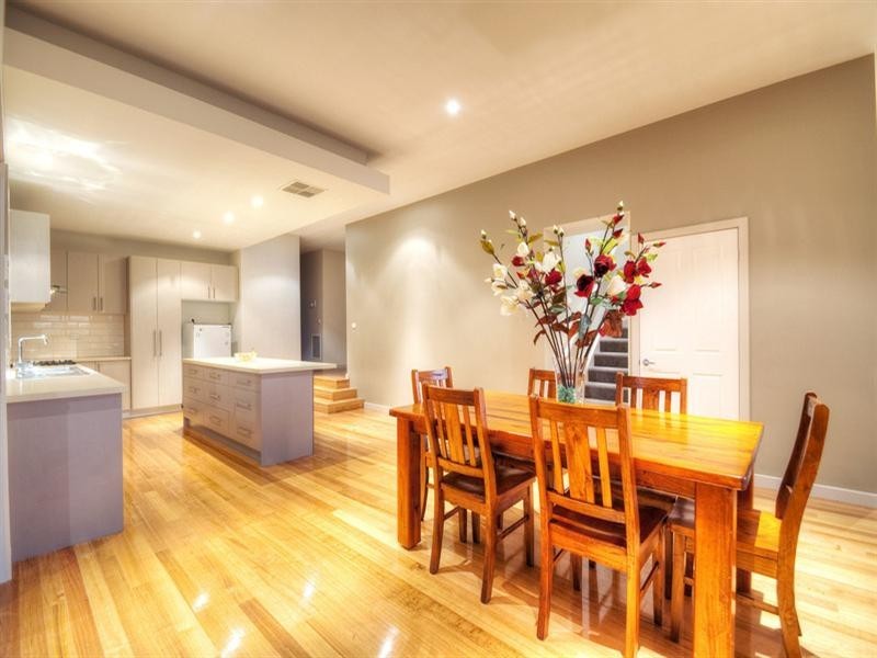 2 Gruner Avenue, Doreen VIC 3754