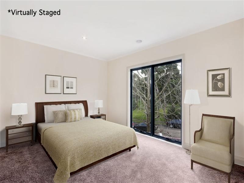 1/18 Thea Grove, Doncaster East VIC 3109