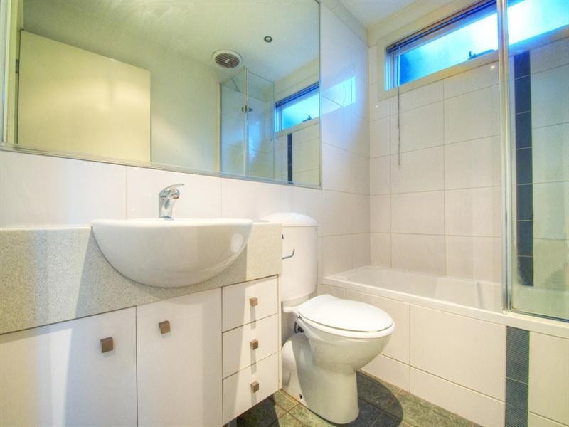 4/3 Lower Plenty Road, Rosanna VIC 3084