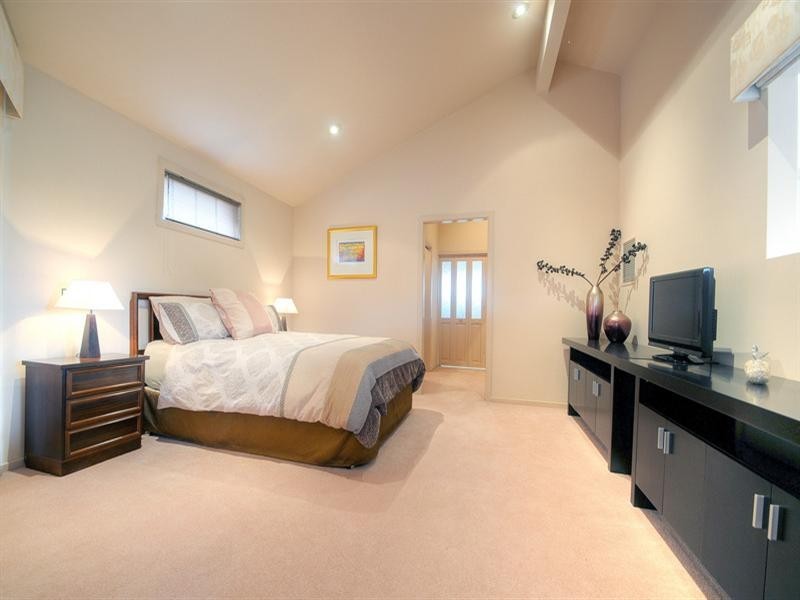 10 Shute Close, Templestowe VIC 3106