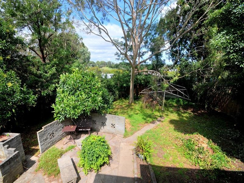 6 Greenwood Street, Doncaster VIC 3108