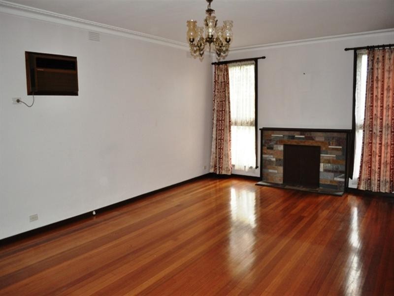 5 Grasmere Street, Doncaster East VIC 3109