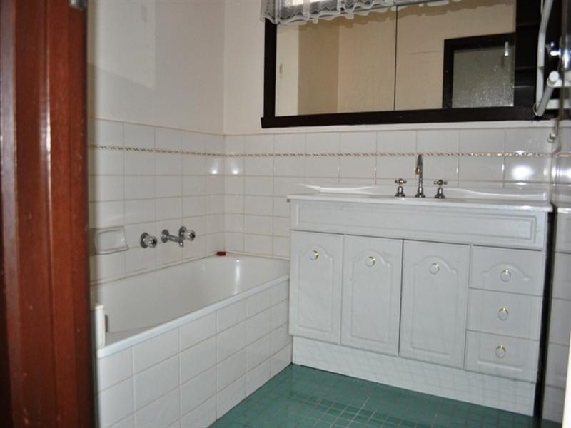 5 Grasmere Street, Doncaster East VIC 3109