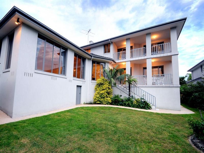 24 Hillhouse Road, Templestowe VIC 3106