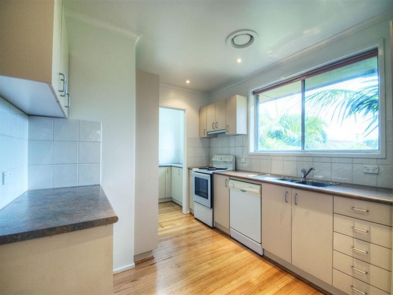 13 Nonda Avenue, Doncaster East VIC 3109