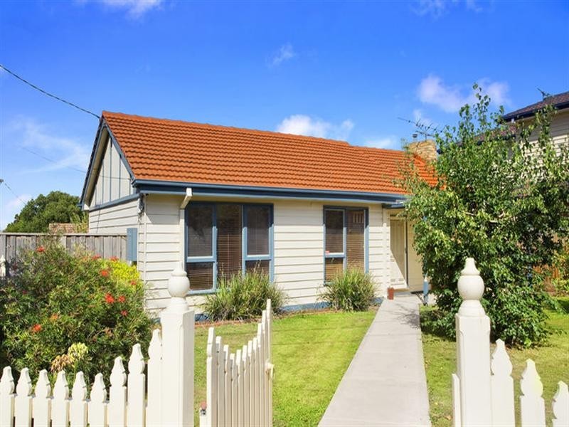 26 Lincoln Avenue, Glen Waverley VIC 3150