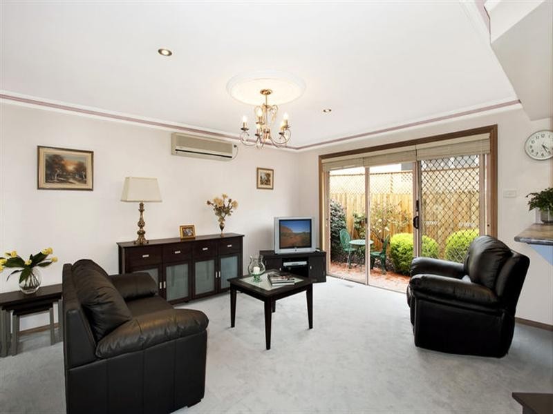 3/18 Elizabeth Street, Doncaster East VIC 3109