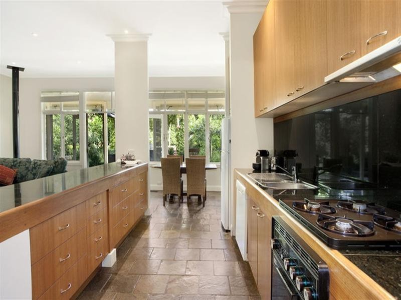 64 Middlesex Road, Surrey Hills VIC 3127