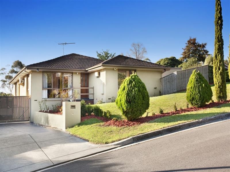 2 Bantry Grove, Templestowe VIC 3106