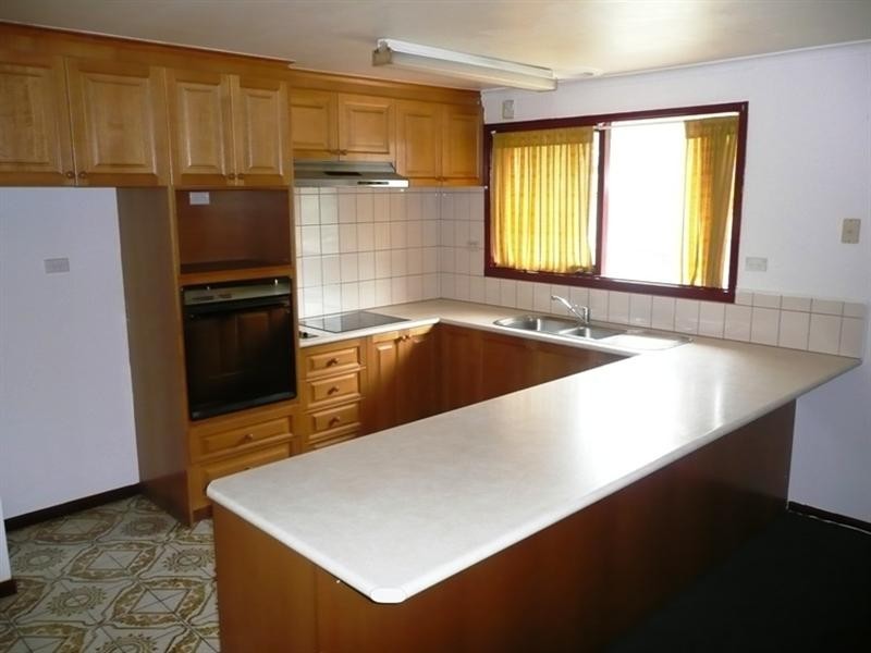 24 Leslie Street, Donvale VIC 3111