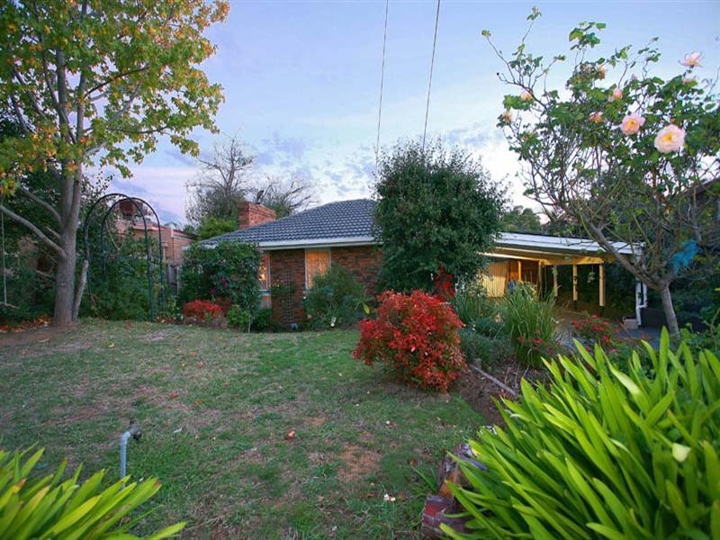 5 Chiltern Court, Doncaster East VIC 3109