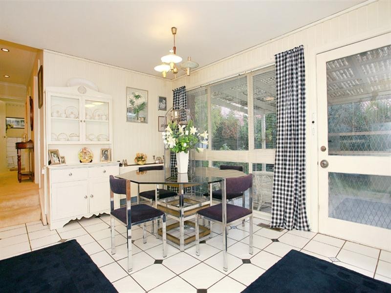 5 Chiltern Court, Doncaster East VIC 3109