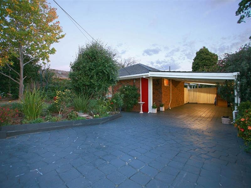 5 Chiltern Court, Doncaster East VIC 3109