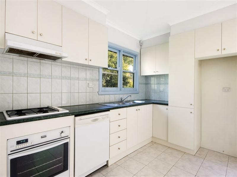 12 Coolabah Street, Doncaster VIC 3108