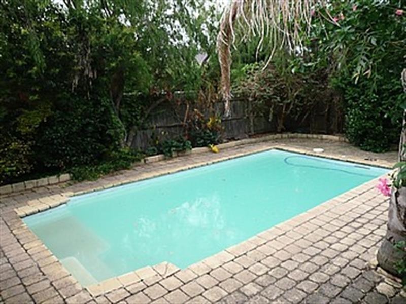 17 Inglewood Close, Doncaster East VIC 3109