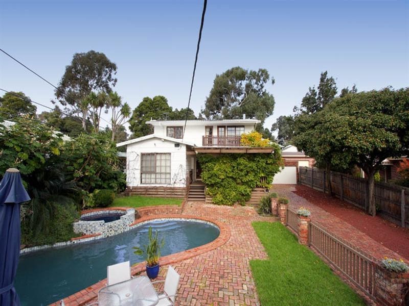 18 Chippewa Avenue, Donvale VIC 3111