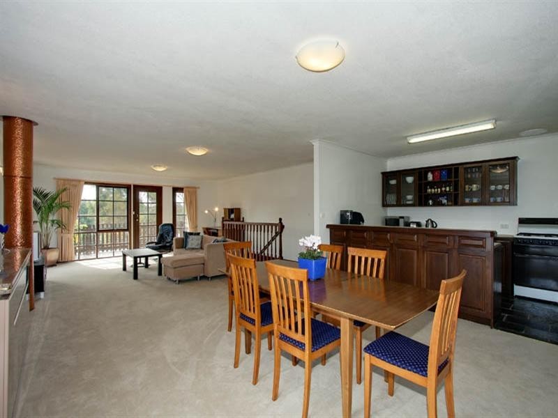 18 Chippewa Avenue, Donvale VIC 3111