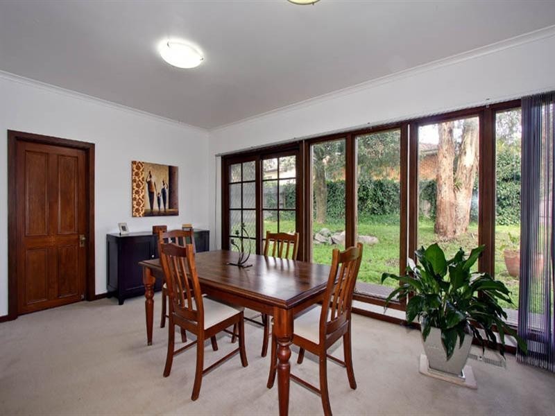 18 Chippewa Avenue, Donvale VIC 3111