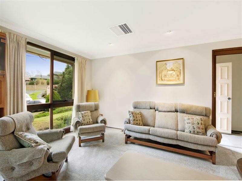 2 Skye Place, Doncaster East VIC 3109