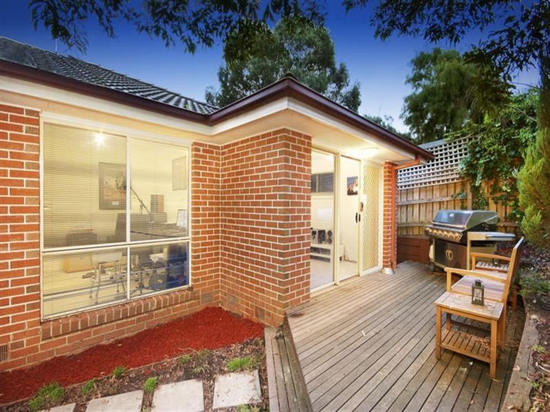6A Woodside Avenue, Ringwood VIC 3134