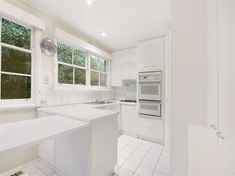 138 Mountain View Road, Balwyn North VIC 3104