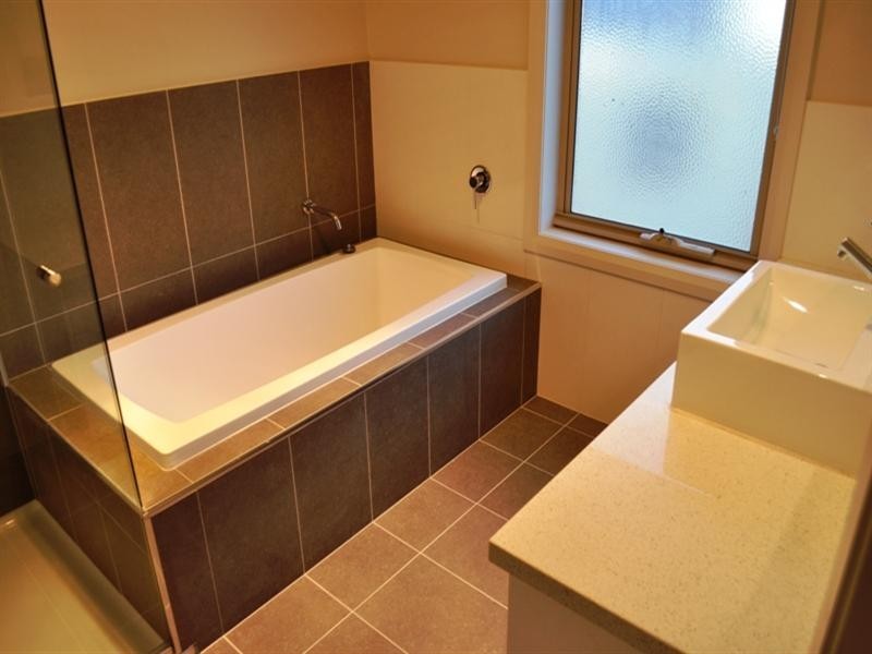 122 A Beverley Street, Doncaster East VIC 3109