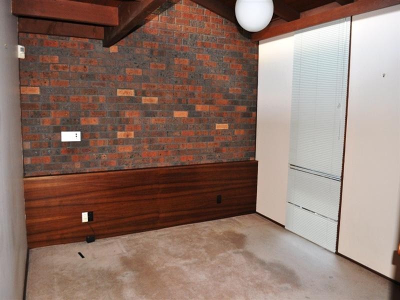 33 Sinclair Avenue, Templestowe Lower VIC 3107