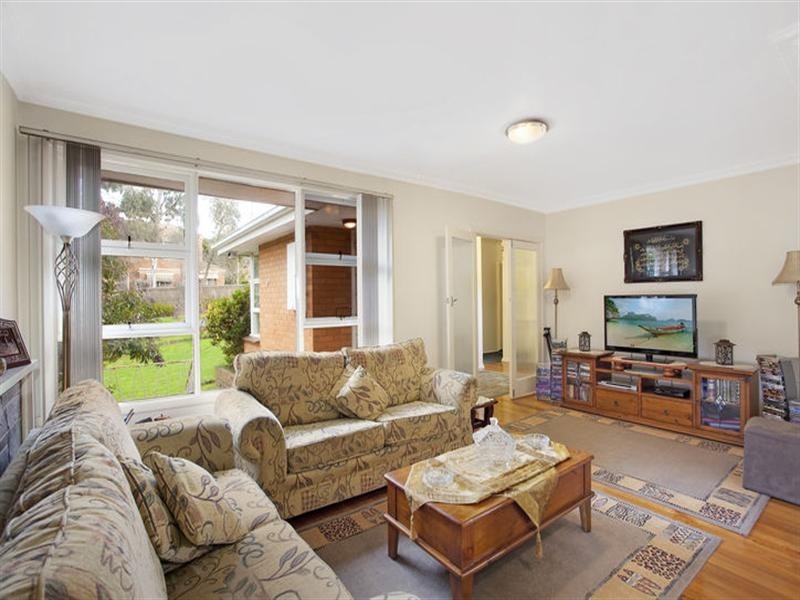 17 Cavalier Street, Doncaster East VIC 3109